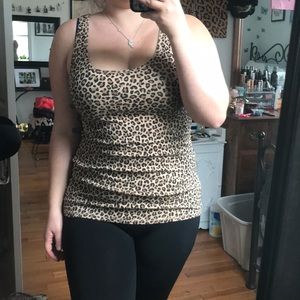 Leopard tank